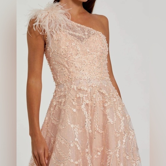 Mac Duggal EMBELLISHED ONE SHOULDER A LINE GOWN size 4 NEW $798 In Peach - Picture 3 of 17